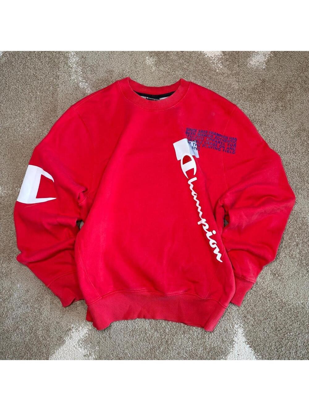 Champion Men's Red Sweatshirt